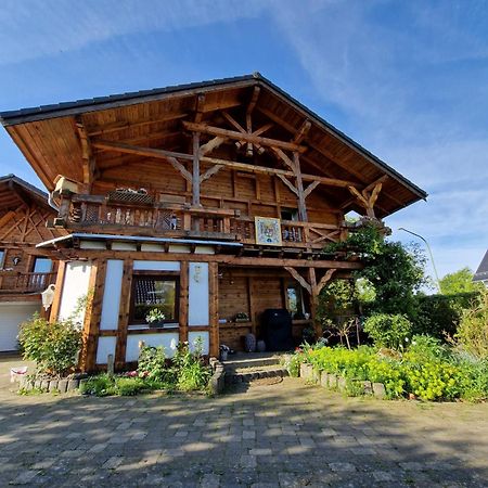 Ferienhaus Eifelgluehen モンシャウ エクステリア 写真